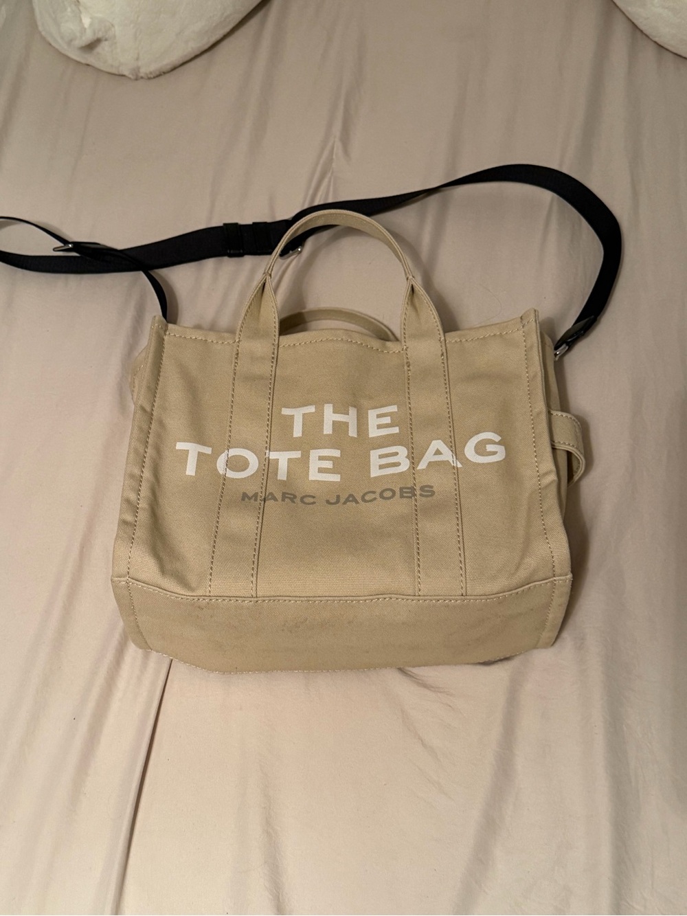 Marc Jacobs The Tote Bag MEDIUM SIZE